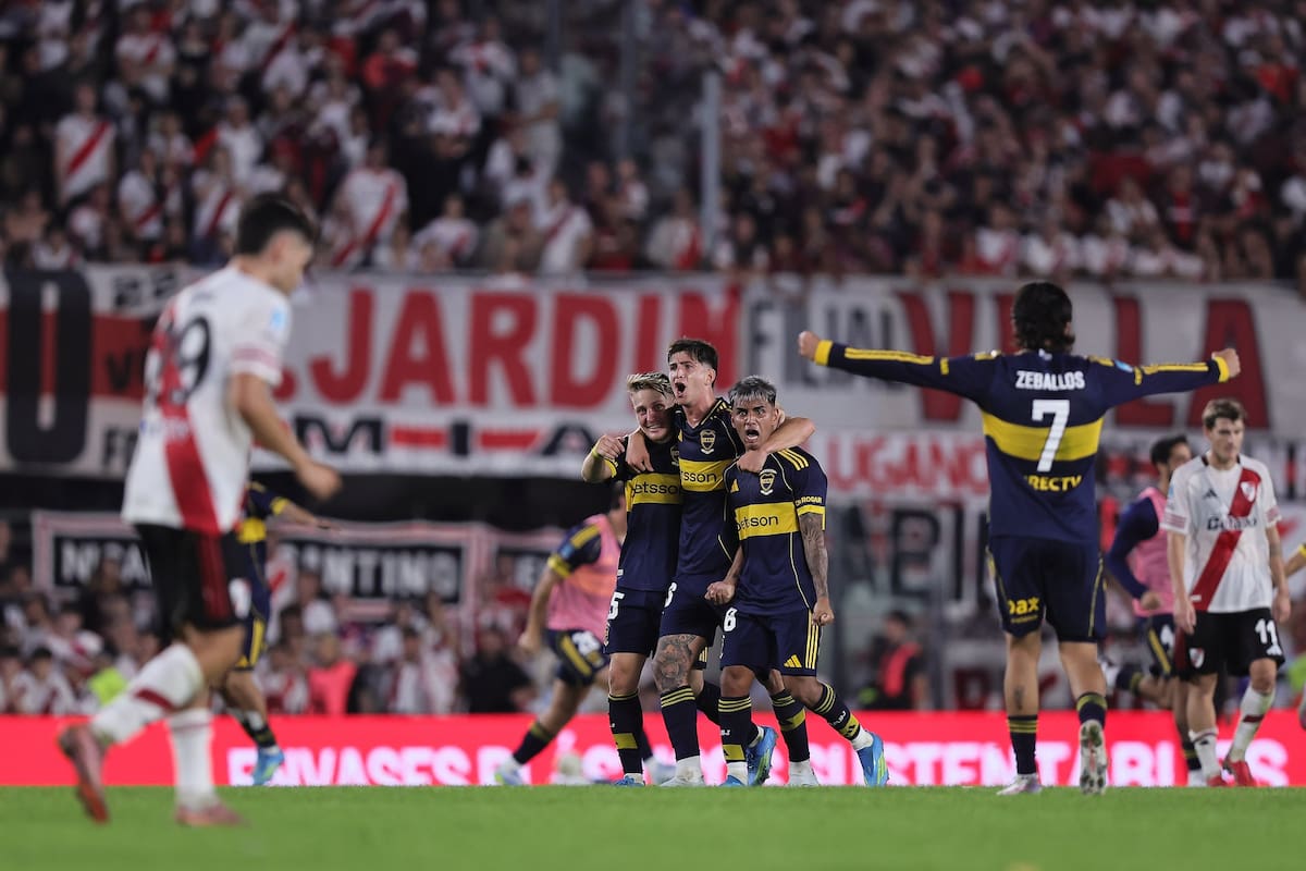 Boca le quitó el invicto a River en un superclásico de poca claridad futbolística