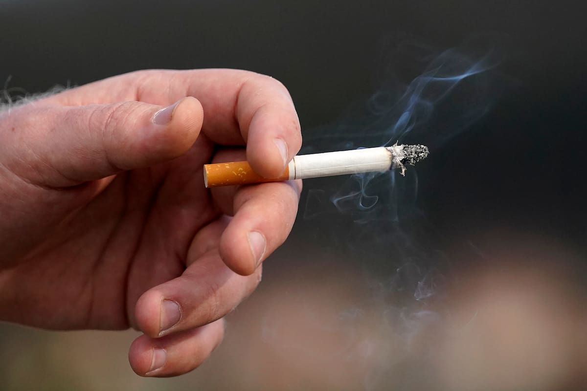 Cada cigarrillo quita en promedio 20 minutos de vida, según estudio