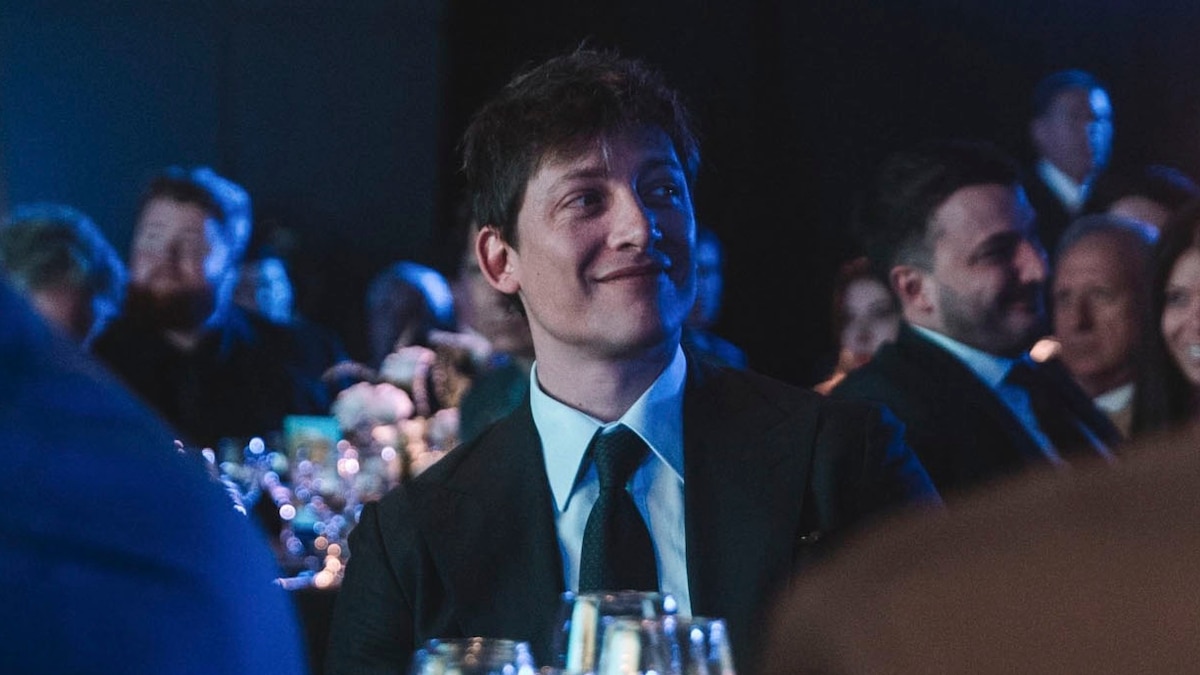 Celebración en la oficina de Caputo tras el fallo por YPF: preguntas abiertas