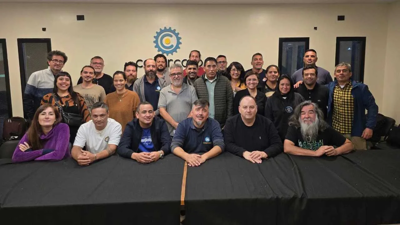 FUNCAT se incorpora a CONARCOOP: ¿más representación o confusión de cifras?