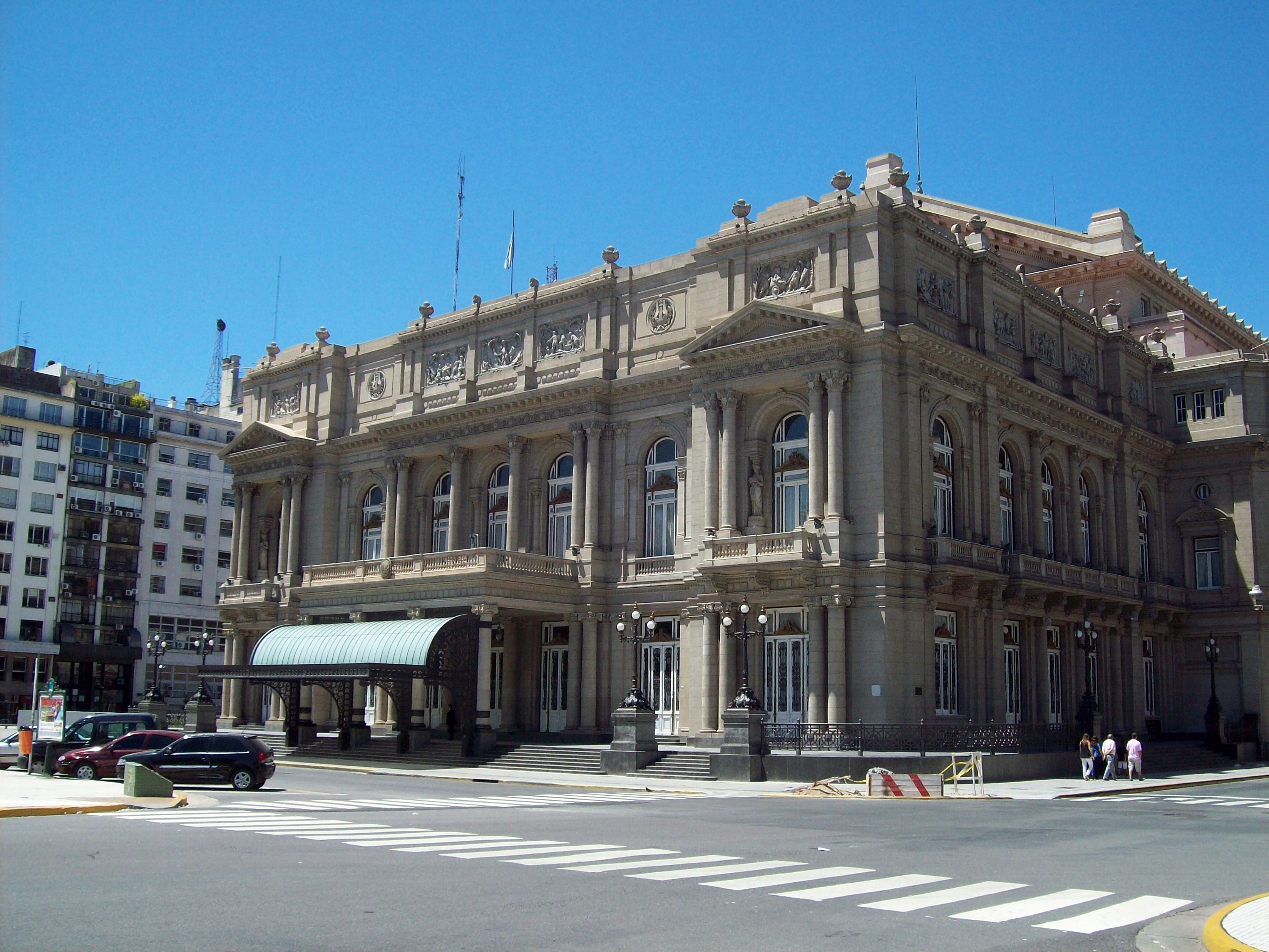 This is a photo of an Argentine monument identified by the ID