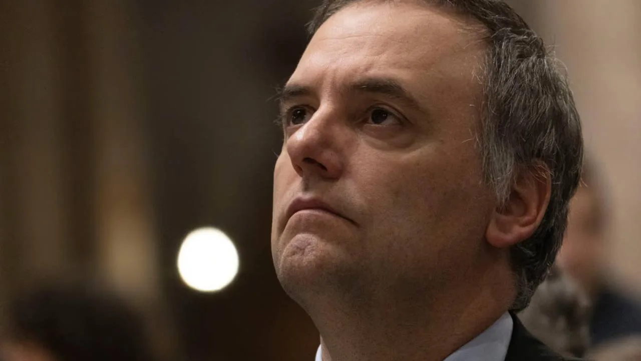 La Justicia analiza indagar a Manuel Adorni por presunto enriquecimiento