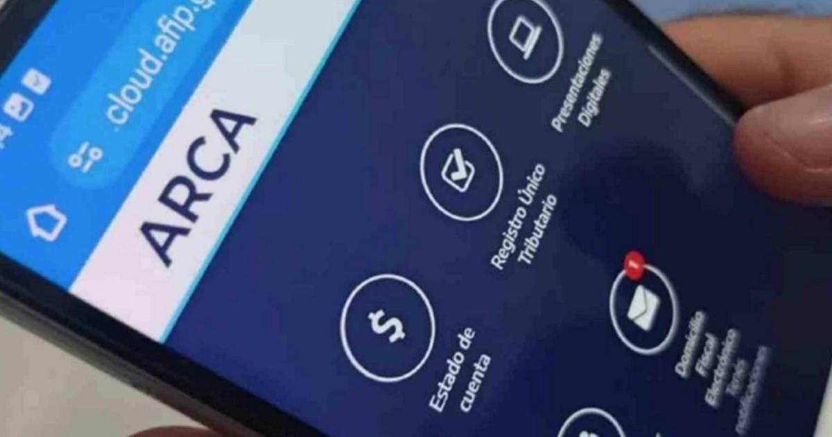 La recaudación no repunta: abril cayó 4% real y suma nueve meses en baja