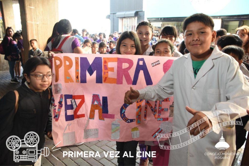 Más de 500 chicos asistirán a 'Primera vez al cine' en el Cine Monumental