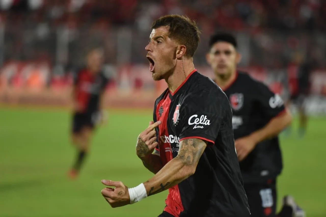 Newell's rescató un empate y estira a cinco su racha sin derrotas