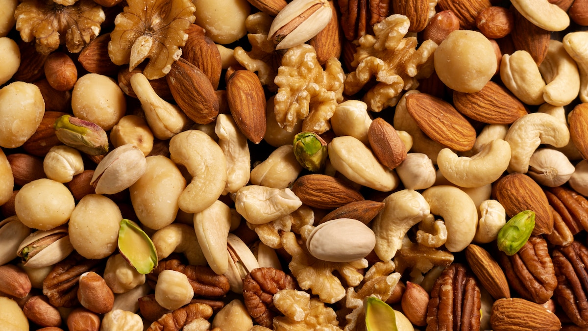 Qué frutos secos recomiendan los cardiólogos y cómo incorporarlos al día a día