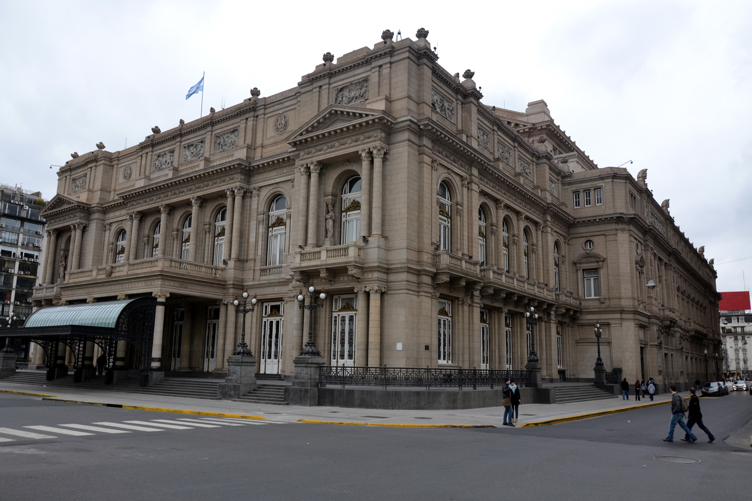This is a photo of an Argentine monument identified by the ID