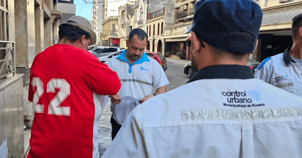 Santa Fe respalda la prohibición de cuidacoches y deja a los municipios la implementación