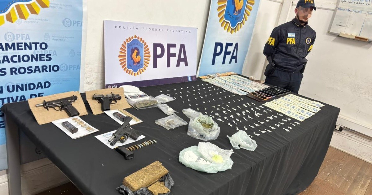 Seis detenidos y armas incautadas tras allanamientos en Ludueña Norte