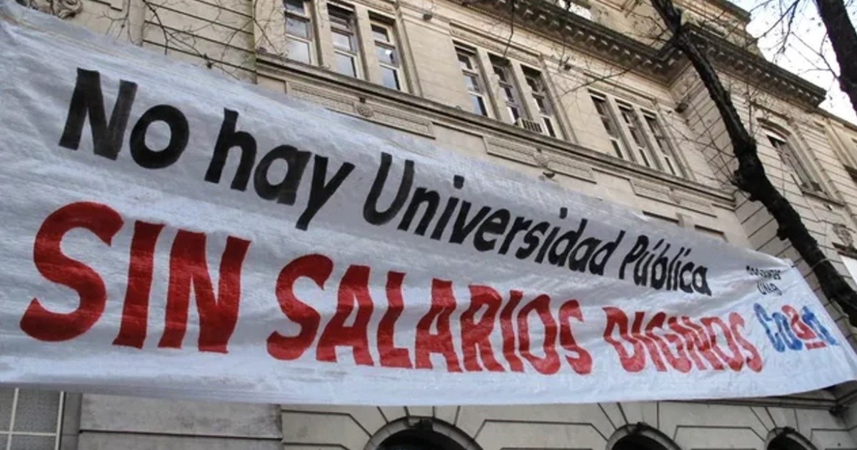 Sin clases en la UNR y la UTN: paro nacional universitario del 16 al 21 de marzo
