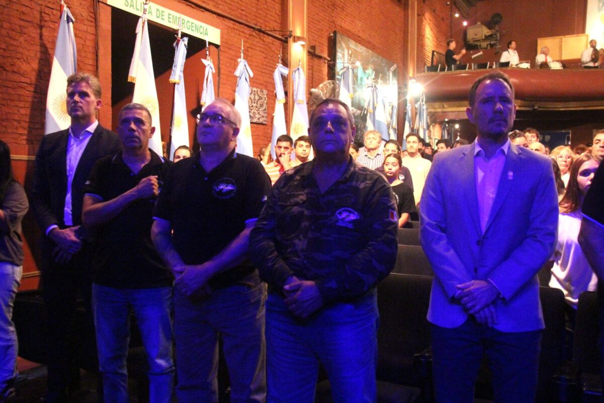 Venado Tuerto homenajeó a veteranos y reafirmó la memoria de Malvinas